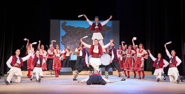 Ансамбъл “Развитие” с покана да представи българския фолклор в САЩ