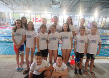 В битка с плувци от 7 държави – призови места и медали за “Викинг” в Международен турнир