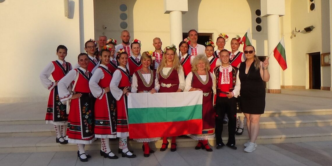 Основание за гордост – трио “Звън” и “Хопни ми, тропни ми” по телевизия BBR TV в Лондон