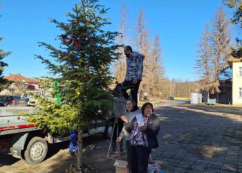 Благотворително тържество на Коледа за децата на с.Душево