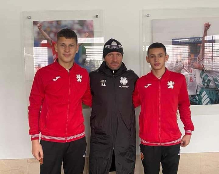 Младите ни футболни надежди Мартин и Митко – в “Турнир на талантите”