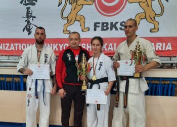 Две шампионски и една вицешампионска титла в края за каратистите