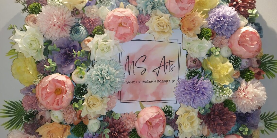 Коледно настроение в магазина на Мартина и Светлана “MS Arts”