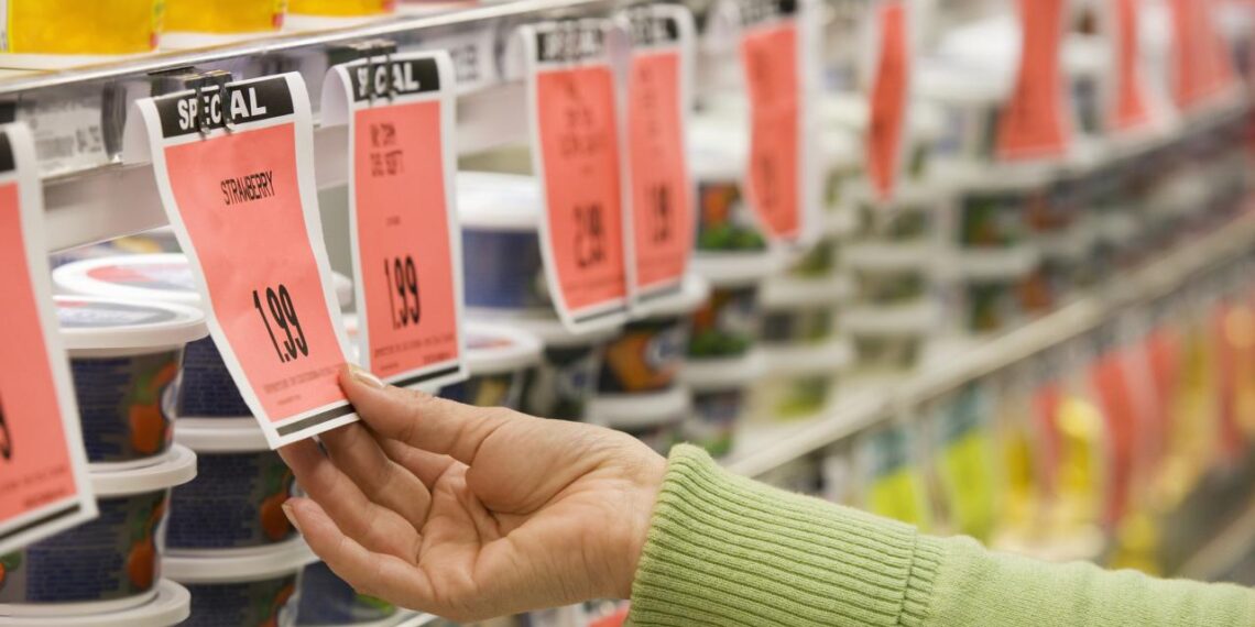 Търговци вече обявяват цените в евро