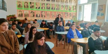 Обновен кабинет по български език и литература в ПГ „Марин Попов“