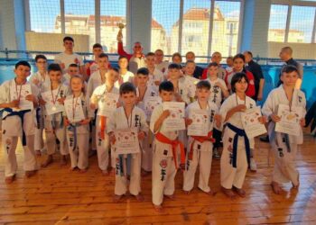 С отборно първо място каратистите загряха за Републиканското