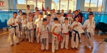 С отборно първо място каратистите загряха за Републиканското