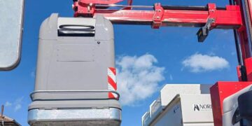 Пречещите на движението големи контейнери ще бъдат изместени