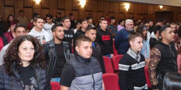 ПГ “Марин Попов” отбеляза Патронния си празник с тържествен концерт в НЧ “Развитие – 1870”