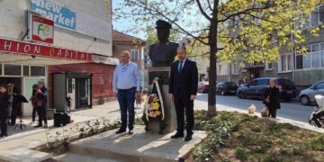 Севлиевци се поклониха пред паметта на ген. Никола Генев