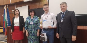 За втора поредна година Божидар Пенков от ПГМЕТ – лауреат на Националната олимпиада по техническо чертане