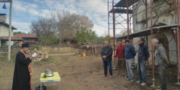 С водосвет за здраве започна ремонта на църквата в с. Малък Вършец