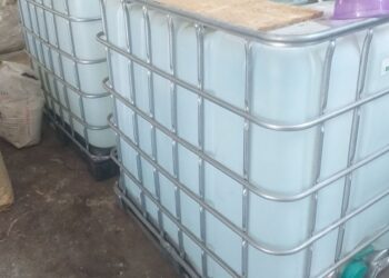 Над 73 хил. лв. глоба за нелегален спирт, открит в цех в Севлиевско