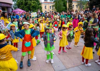 Карнавал Габрово 2024 започва със забавления и за децата