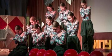 Като филм за връчване на “Оскари” премина последният час на випуск 2024 при  СУ “Васил Левски”