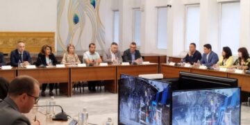 Обсъдиха стъпките за реализиране на проекта за тунел под връх Шипка