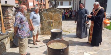 Осветиха хляб и курбан на Спасовден в църквата “Св. Пророк Илия”