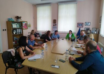 Бизнесът от Севлиево обсъди наболели въпроси, свързани с прекъсването на тока