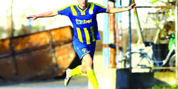 Футболният ни капитан бележи и в Шампионската лига по мини футбол