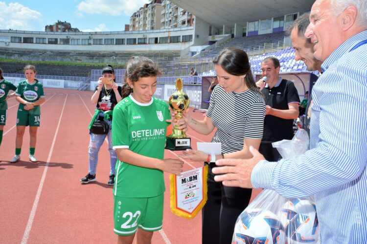 Купата е наша! Девойките на “Севлиево Лейдис” спечелиха турнира на M&BM