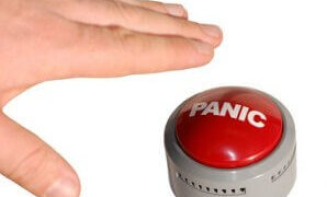 Англичанка от Тревненско си монтира паник бутон в косата