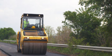 За над 40 млн. лв. АПИ ще ремонтира пътища в областта