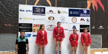 След шампионските титли по джудо, Иво и Криси взеха златото и в самбото