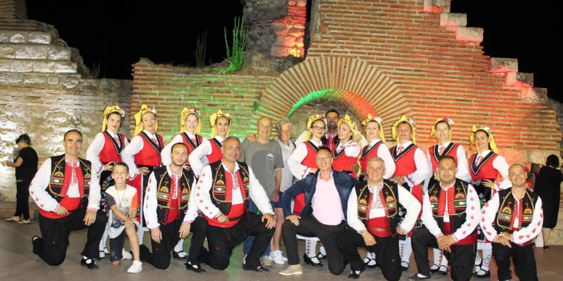 Първо място и признание за танцов клуб “Хопни ми, тропни ми” от Несебър