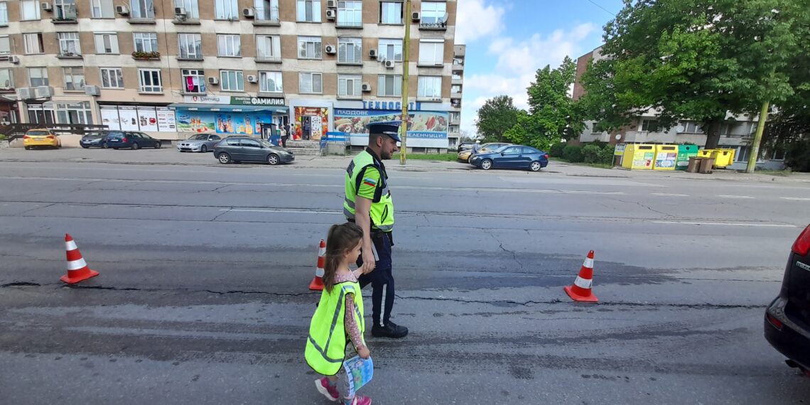 Стартираха традиционните акции на полицията по безопасност на движението през летните месеци