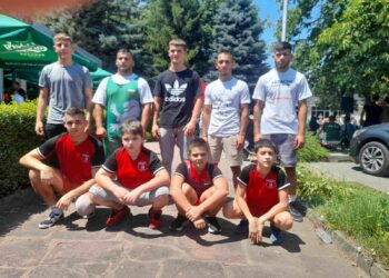 Борците ни отново с медали от традиционните схватки в Български извор