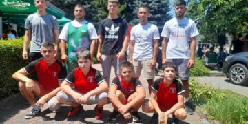 Борците ни отново с медали от традиционните схватки в Български извор