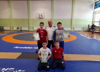 Шампионска титла и комплект медали в борбата