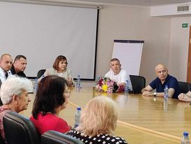 Среща на народния представител Корнелия Нинова с членове и симпатизанти на БСП в Севлиево