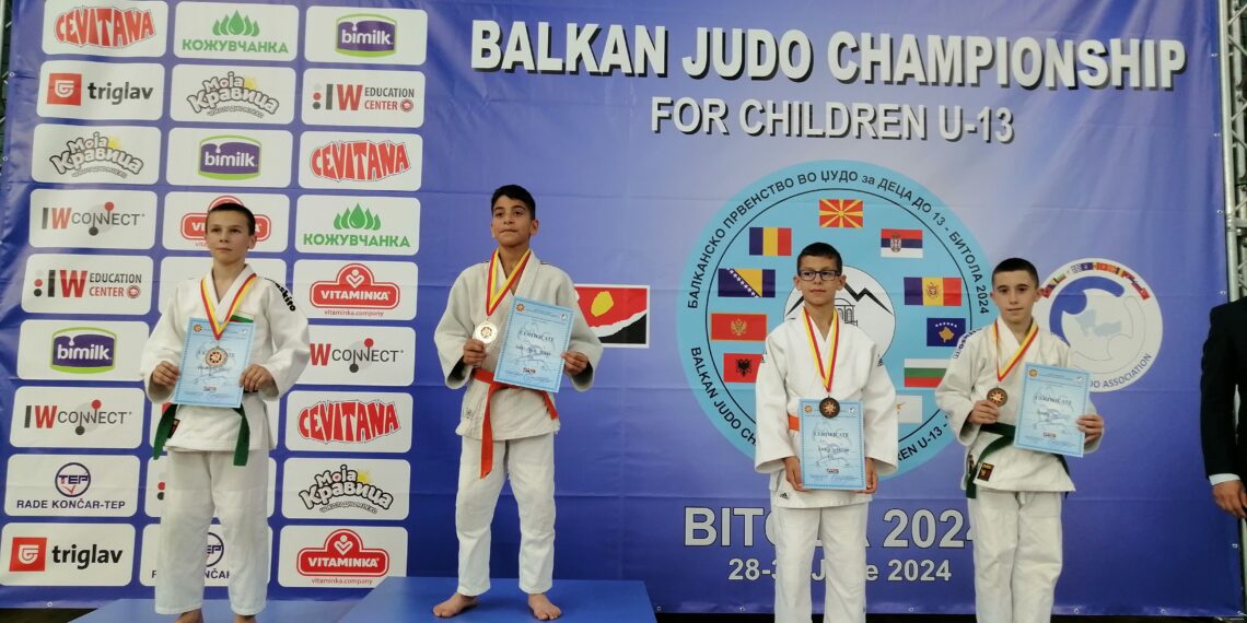 Трима джудисти представиха България на Балканско, единият взе бронза