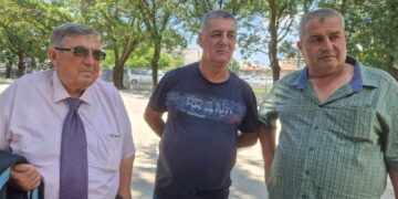 Служители на “Идеал Стандарт – Видима”: “Тук работим 40 години, заводът е стабилен! Защо да се местим?”