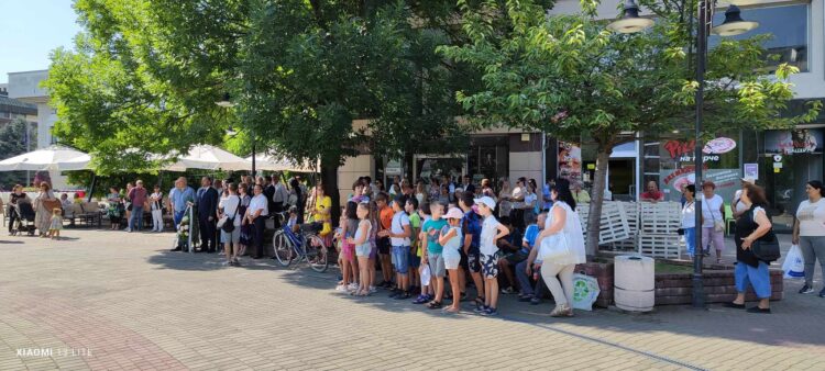 147 години свободно Севлиево