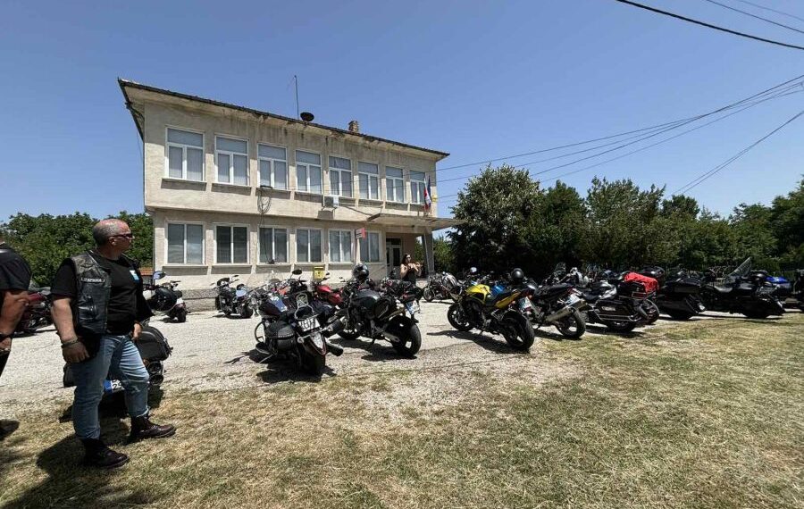Севлиевски рокери – на протест в с. Русаля! Искат оставката на кмета