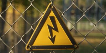 Ток уби на място 38-годишен техник на мобилен оператор в Габрово