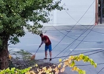 Да вземеш нещата в свои ръце