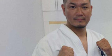 За шести път шихан Кента Мори тренира севлиевските каратеки