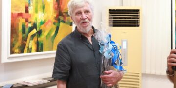 Именитият севлиевски художник академик Симеон Спиридонов отпразнува рождения си ден с изложба в родния си град