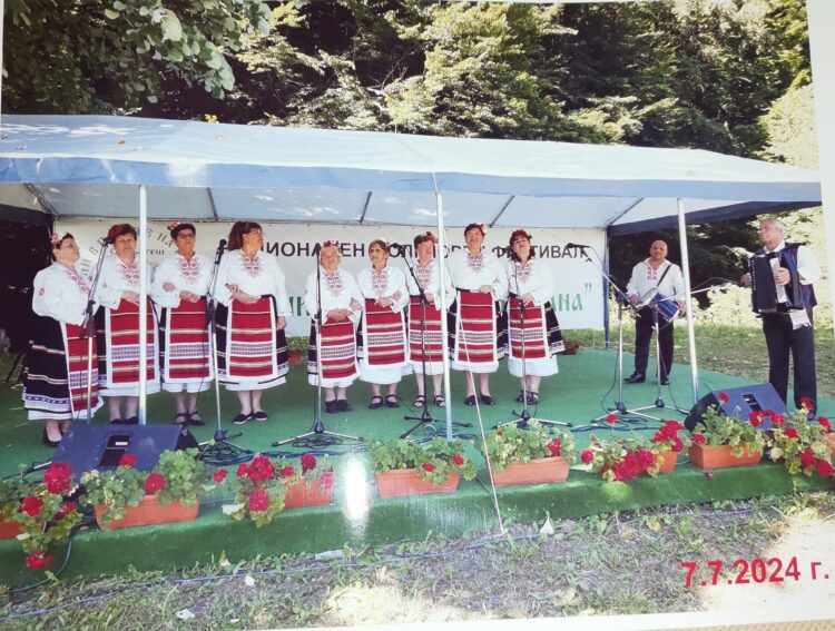 Призови награди за формация “Веселина” от летния маратон с фестивали