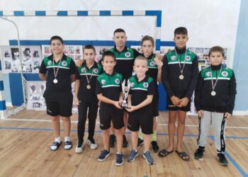 Отборно второ място от турнир за 50 години джудо в Свищов