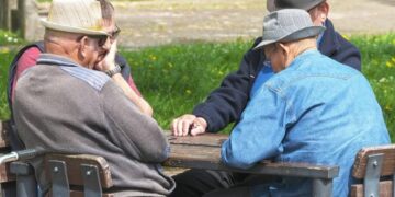 Новият пенсионерски клуб “Надежда” засега остава без помещение