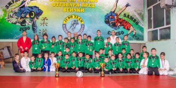 Клубът по самбо и джудо “Раковски” получи допълнително финансиране за участия в състезания зад граница