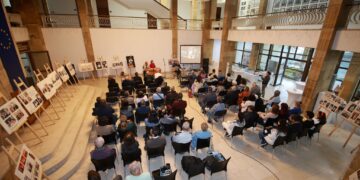 Творчеството на Петко Хинов отново събра в Севлиево неговото семейство, приятели, колеги и съграждани