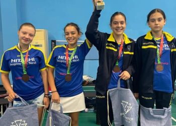 Успех за тима девойки от Държавното по бадминтон