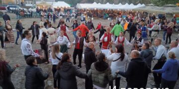 Близо 1000 души се веселиха на сбора в с.Буря