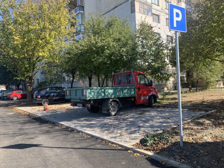 Община Севлиево работи по десетки проекти, информира медиите за тях