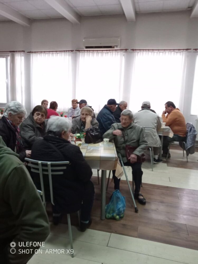 Вестник “Росица” на раздумка с членовете на КП “Васил Левски” за проблемите, които си създаваме